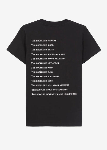 T-shirt What is black
